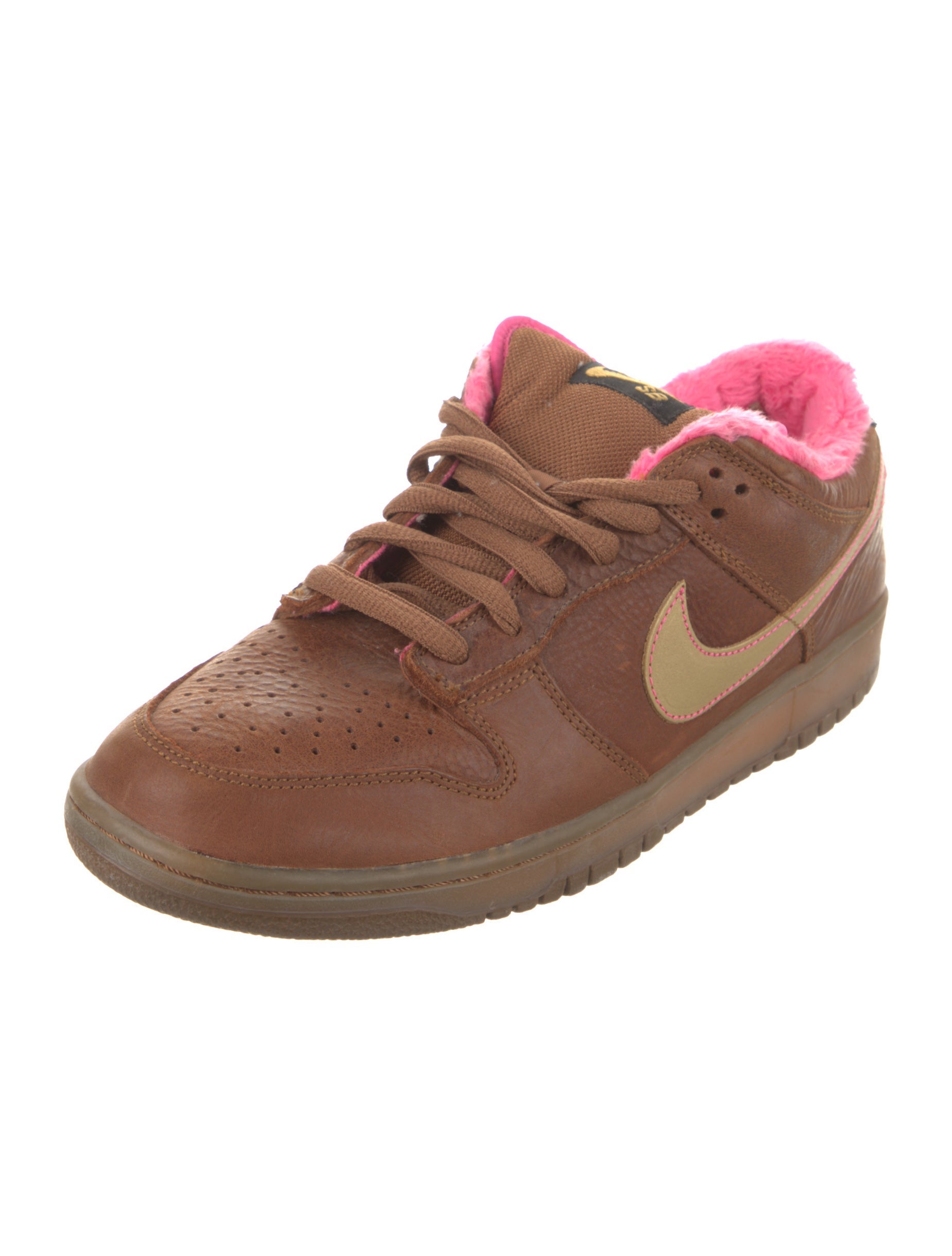 Nike SB Dunk Low Gibson Guitar Case Sneakers